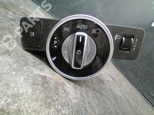 Used Headlight switch MERCEDES-BENZ A-CLASS (W176) A 200 CDI (176.001) (136 hp) 11738655