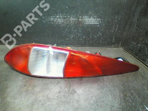 Left taillight FORD MONDEO III Turnier (BWY) 2.5 V6 24V (170 hp) 10768867