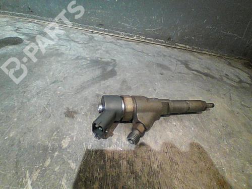 Used Injector PEUGEOT 206 Hatchback (2A/C) 2.0 HDI 90 (90 hp) 11209638