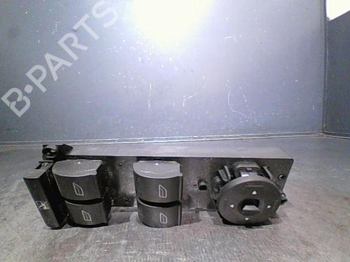 Used Left front window switch FORD FOCUS C-MAX (DM2) 1.6 TDCi (109 hp) 10766049