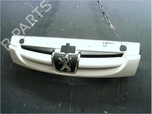 Used Grille PEUGEOT PARTNER Box Body/MPV (5_, G_) 2.0 HDi (90 hp) 15047153