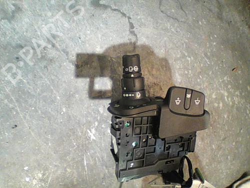 Steering column stalk RENAULT SCÉNIC II (JM0/1_) 1.5 dCi (JM1E, JM16) | BP11211393I23 