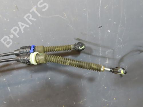 Used Gear lever RENAULT CLIO V (B7_) 1.0 TCe 90 (B7MT) (91 hp) 31029972