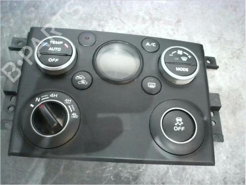 Used Climate control SUZUKI GRAND VITARA II (JT, TE, TD) 1.9 DDiS All-wheel Drive (JT419, TD44, JB419WD, JB419XD,... (129 hp) 15377970