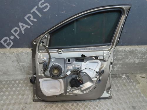 Used Right front door RENAULT MEGANE III Grandtour (KZ0/1) 1.5 dCi (KZ09, KZ0D, KZ1G, KZ29, KZ14, KZ1W, KZ10, KZ1F,... (110 hp) 26443067