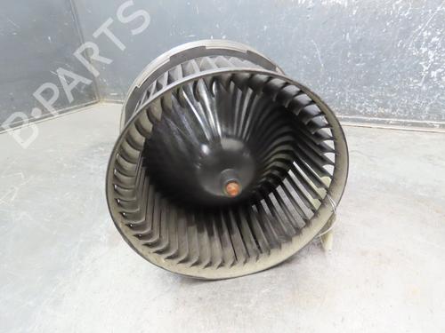 heater-blower-motor-ford-fiesta-vi-cb1-ccn-14-tdci-1790329-2008-2009-2010-2011-2012-2013-2014-2015-2016-2017-17551836 main image