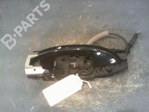Used Front left exterior door handle VW GOLF VI (5K1) 2.0 TDI (110 hp) 10764806