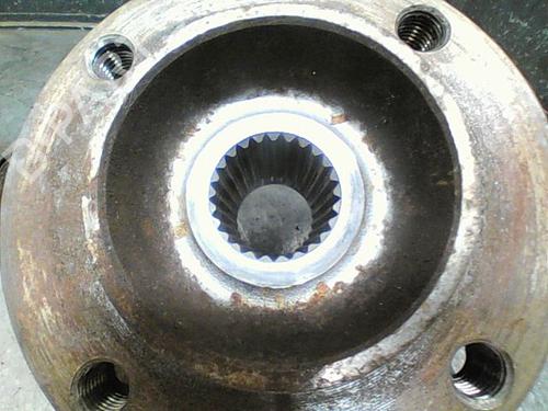 Used Left front steering knuckle PEUGEOT 5008 (0U_, 0E_) 1.6 HDi (110 hp) 14871237