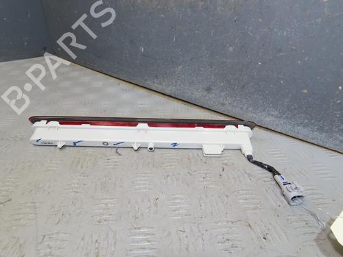 Used Third brake light Third brake light TOYOTA HILUX VIII Pickup (_N1_) 2.8 TD 4WD (GUN126) (204 hp) 36510771 36510771