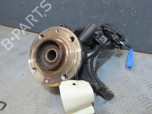 Used Right front steering knuckle CITROËN C3 III (SX) 1.2 PureTech 82 (83 hp) 32511304