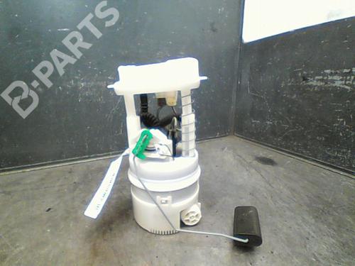 Used Fuel pump RENAULT TWINGO II (CN0_) 1.2 16V (CN04, CN0B) (75 hp) 10757930