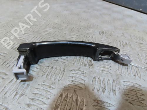 Used Front left exterior door handle CHEVROLET CAPTIVA (C100, C140) 2.0 D 4WD (150 hp) 27728961