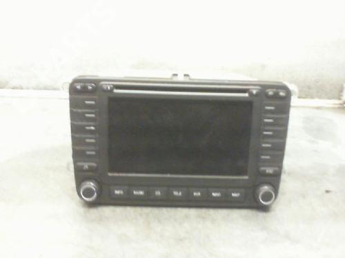 Used Radio SEAT LEON (1P1) 2.0 TDI 16V (140 hp) 11211503