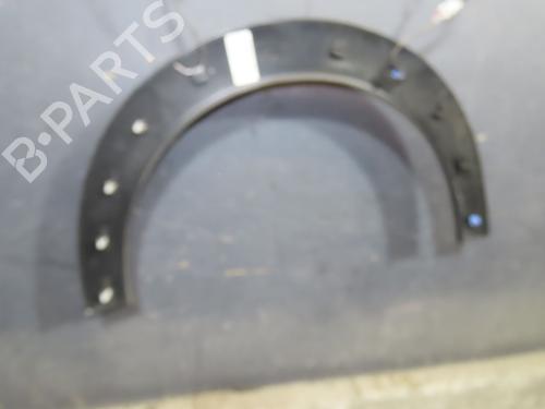 Used Front right wheel arch trim Front right wheel arch trim 37163242 37163242