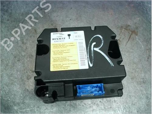 Used ECU airbags RENAULT MEGANE II Coupé-Cabriolet (EM0/1_) 1.9 dCi (120 hp) 14979131