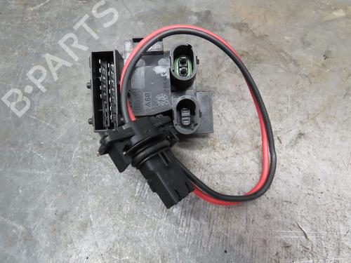 Used Heater resistor Heater resistor RENAULT CLIO II (BB_, CB_) 1.2 (BB0A, BB0F, BB10, BB1K, BB28, BB2D, BB2H, CB0A,... (58 hp) 16520859 16520859