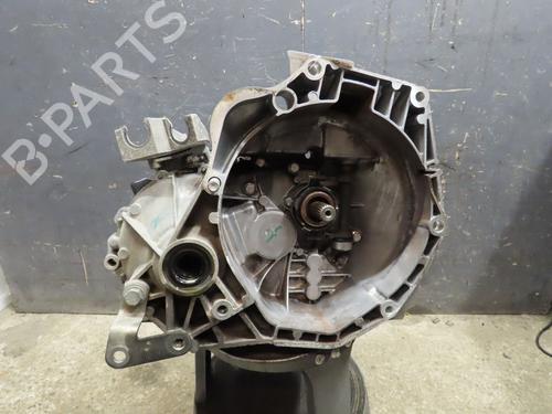 manual-gearbox-citroen-nemo-mpv-13-hdi-75-1609629180-2009-16211167 main image