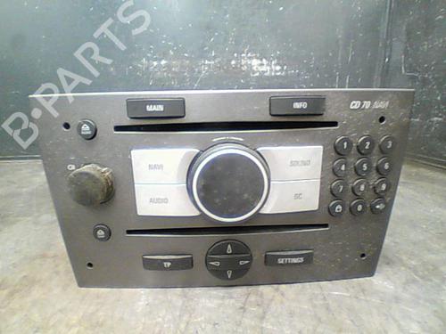 Used Radio OPEL SIGNUM Hatchback (Z03) 3.0 V6 CDTI (F48) (184 hp) 11211521