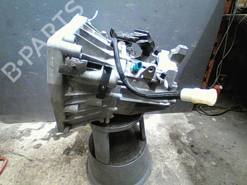 manual-gearbox-renault-megane-iii-hatchback-bz01_-b3_-12-tce-bz2b-bz11-320109900r-2008-10759752 main image