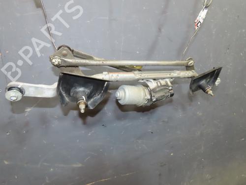 Used Front wiper motor SUZUKI CELERIO (LF) 1.0 (AVK310) (68 hp) 31030141
