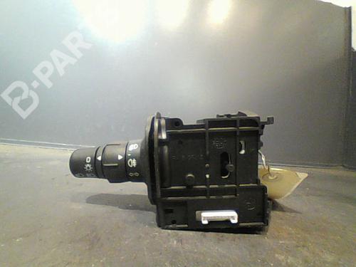 Used Steering column stalk RENAULT SCÉNIC II (JM0/1_) 1.5 dCi (JM1F) (86 hp) 11211167