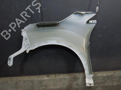 Used Right front fenders Right front fenders 37225904 37225904