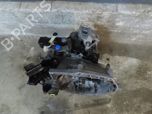 Used Gearbox PEUGEOT 2008 I (CU_) 1.2 PureTech 82 (82 hp) 27470752