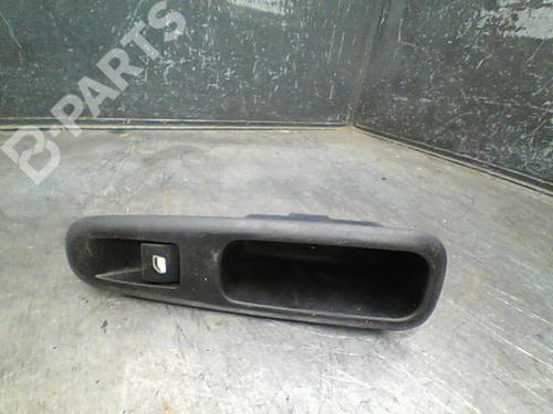 Used Left rear window switch PEUGEOT 5008 (0U_, 0E_) 1.6 HDi (110 hp) 10766848