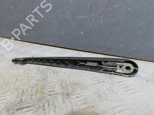 Used Rear windshield wiper arm RENAULT TWINGO III (BCM_, BCA_) 1.0 SCe 75 (73 hp) 30767403