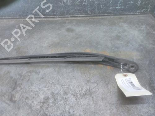 Used Rear windshield wiper arm PEUGEOT 208 I (CA_, CC_) 1.6 HDi (92 hp) 14873852