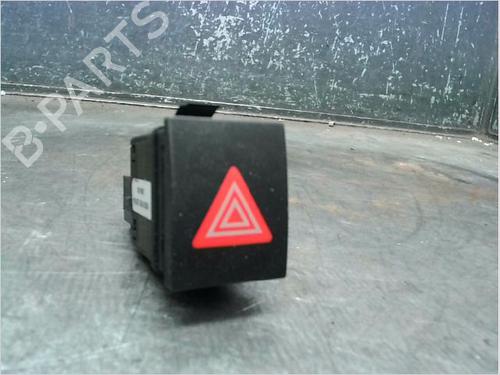 Used Warning switch VW POLO (9N_, 9A_) 1.4 TDI (80 hp) 14978991