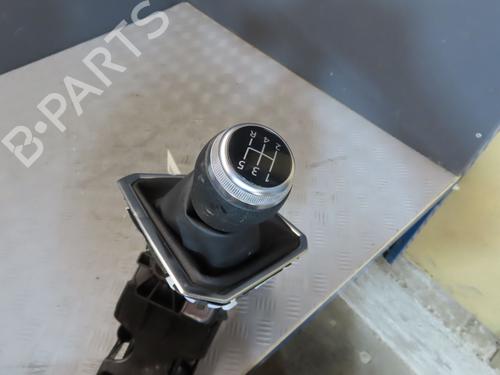 Gear lever DACIA SANDERO III 1.0 SCe 65 | BP19068990M90