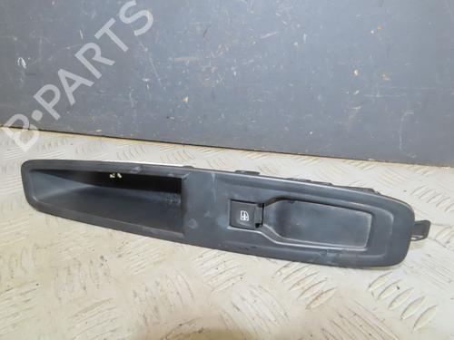 switch-renault-zoe-bfm_-2012-32100365 main image