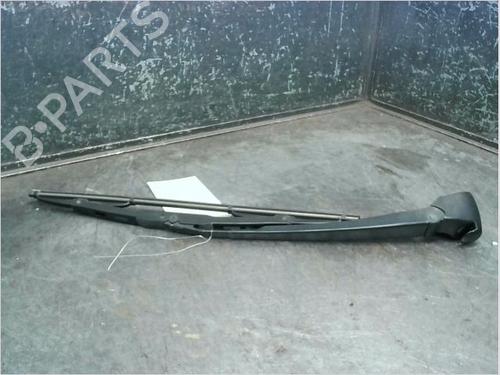 Used Rear windshield wiper arm VW GOLF IV (1J1) 1.9 TDI (90 hp) 23116763
