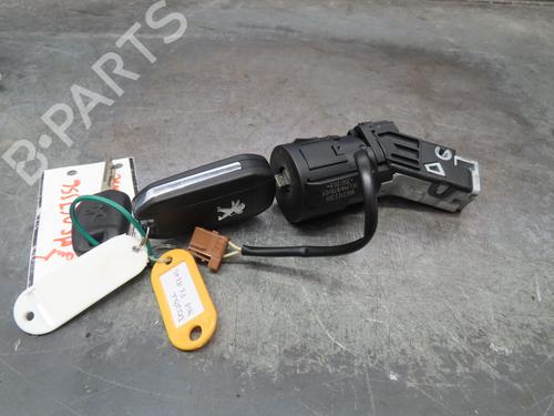 Used Ignition barrel PEUGEOT 308 II (LB_, LP_, LW_, LH_, L3_) 1.5 BlueHDi 130 (131 hp) 17802206