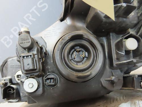 Used Right headlight SUZUKI SX4 (EY, GY) 2.0 DDiS 4x4 (RW420D) (135 hp) 26726111