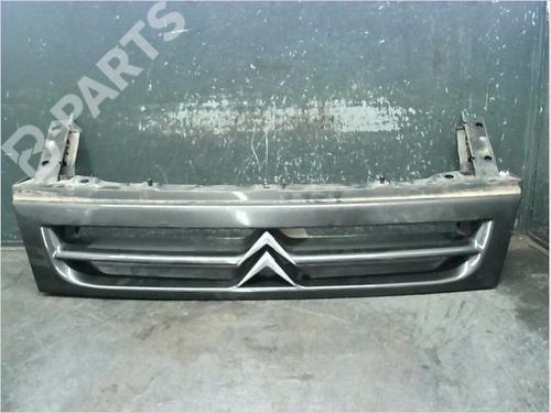 Used Front grille Front grille CITROËN ZX (N2) 1.4 i (75 hp) 11126006 11126006