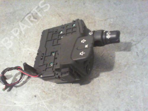 Used Steering column stalk RENAULT SCÉNIC II (JM0/1_) 1.9 dCi (125 hp) 23113898