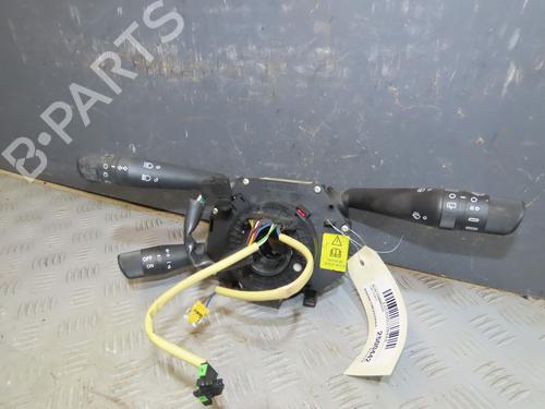 Steering column stalk FIAT PUNTO (199_) 1.3 D Multijet | BP33032057I23 - Image 2