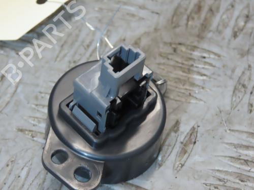 Used Warning switch CITROËN C1 II (PA_, PS_) 1.2 VTi 82 (82 hp) 23558591