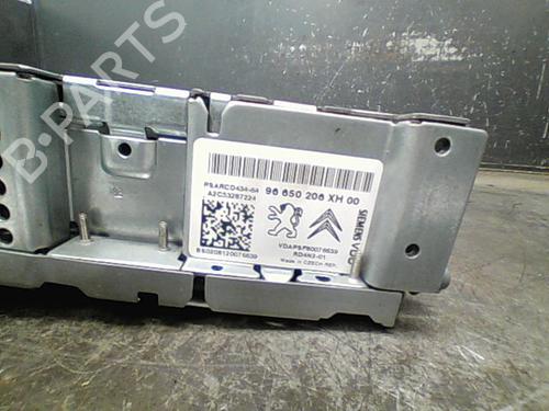 Used Radio PEUGEOT 308 I (4A_, 4C_) 1.6 HDi (109 hp) 10762780