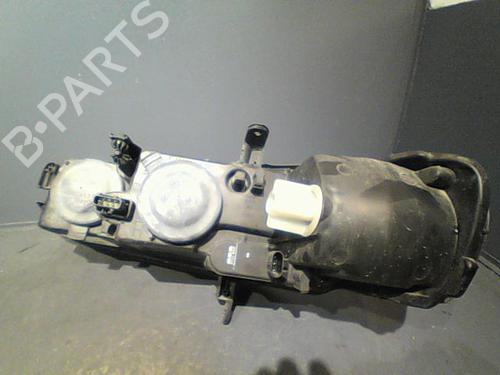 Used Right headlight OPEL VECTRA B Hatchback (J96) 2.0 DI 16V (F68) (82 hp) 10767960