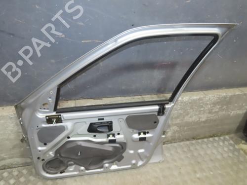 Used Right front door Right front door 37529714 37529714