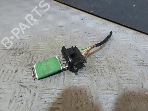 Varmeblæsermodstand RENAULT TWINGO III (BCM_, BCA_) 1.0 SCe 75 (73 hp) 32511291