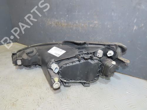 Used Right headlight Right headlight PEUGEOT 206+ (2L_, 2M_) 1.4 i (2LKFWA, 2MKFWA) (75 hp) 34640181 34640181