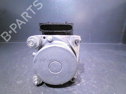 Used ABS pump RENAULT CLIO III (BR0/1, CR0/1) 1.5 dCi (75 hp) 10760772