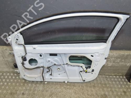 right-front-door-renault-megane-iii-coupe-dz01_-2008-2009-2010-2011-2012-2013-2014-2015-2016-32740634 main image