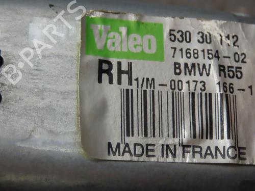 Used Front wiper motor MINI MINI CLUBMAN (R55) One D (90 hp) 18058439