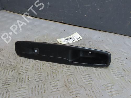 Used Switch RENAULT SCÉNIC III (JZ0/1_) 1.5 dCi (110 hp) 29195914