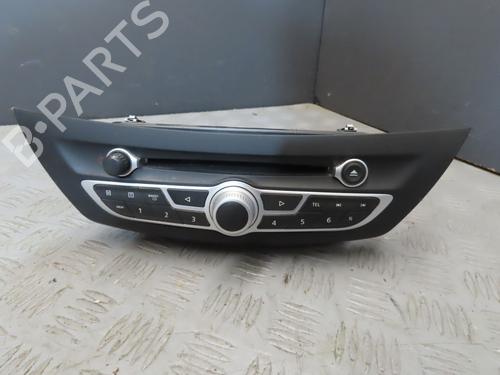 Used Radio RENAULT LAGUNA III (BT0/1) 1.5 dCi (BT00, BT0A, BT0T, BT1J) (110 hp) 19123399